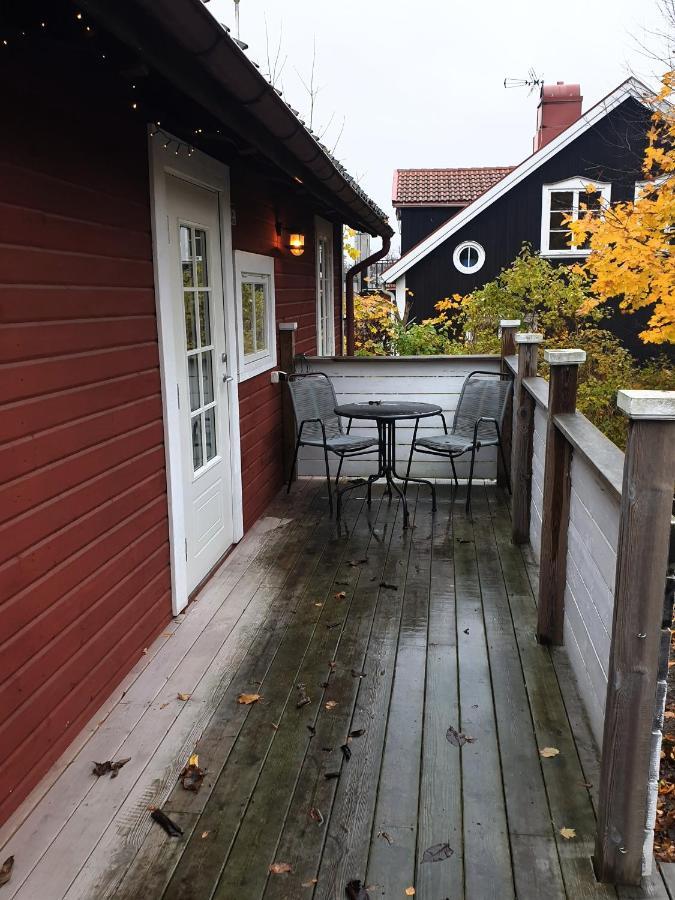 Soenerna Pa Nordgrenska Semesterboende 12B Åmål Exterior foto